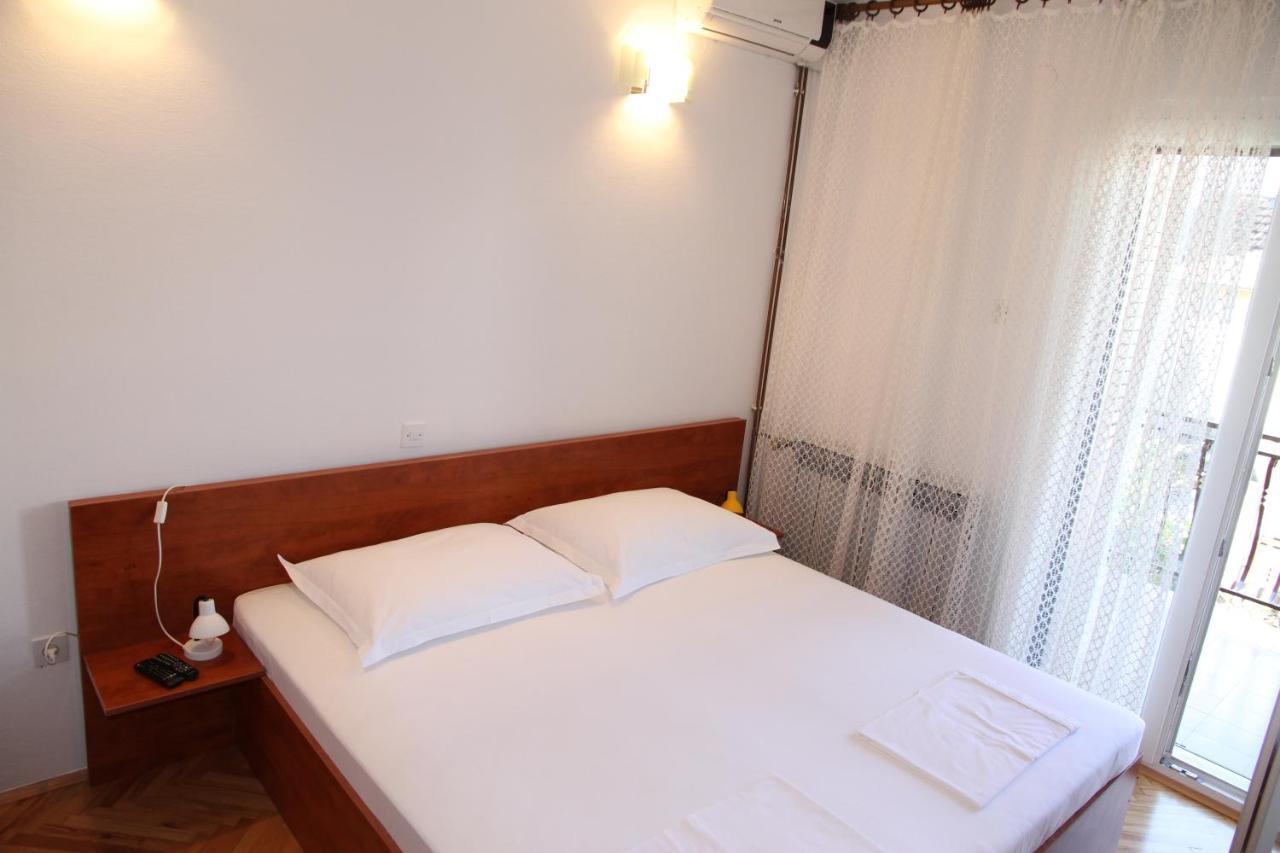 Obradovic Rooms & Apartments Makarska Luaran gambar