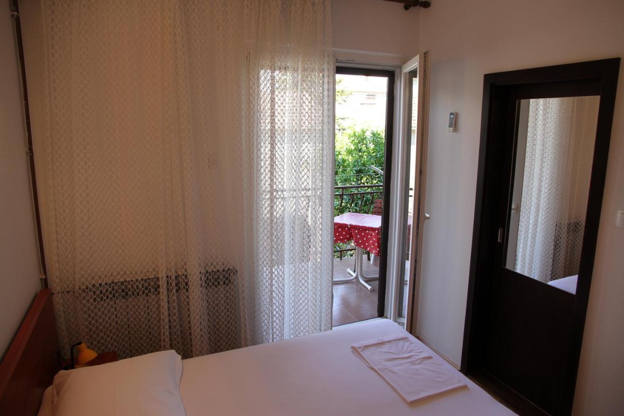 Obradovic Rooms & Apartments Makarska Luaran gambar