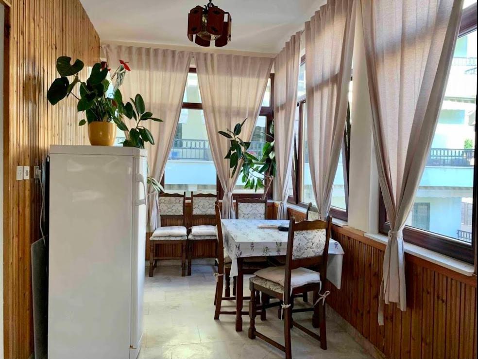 Obradovic Rooms & Apartments Makarska Luaran gambar